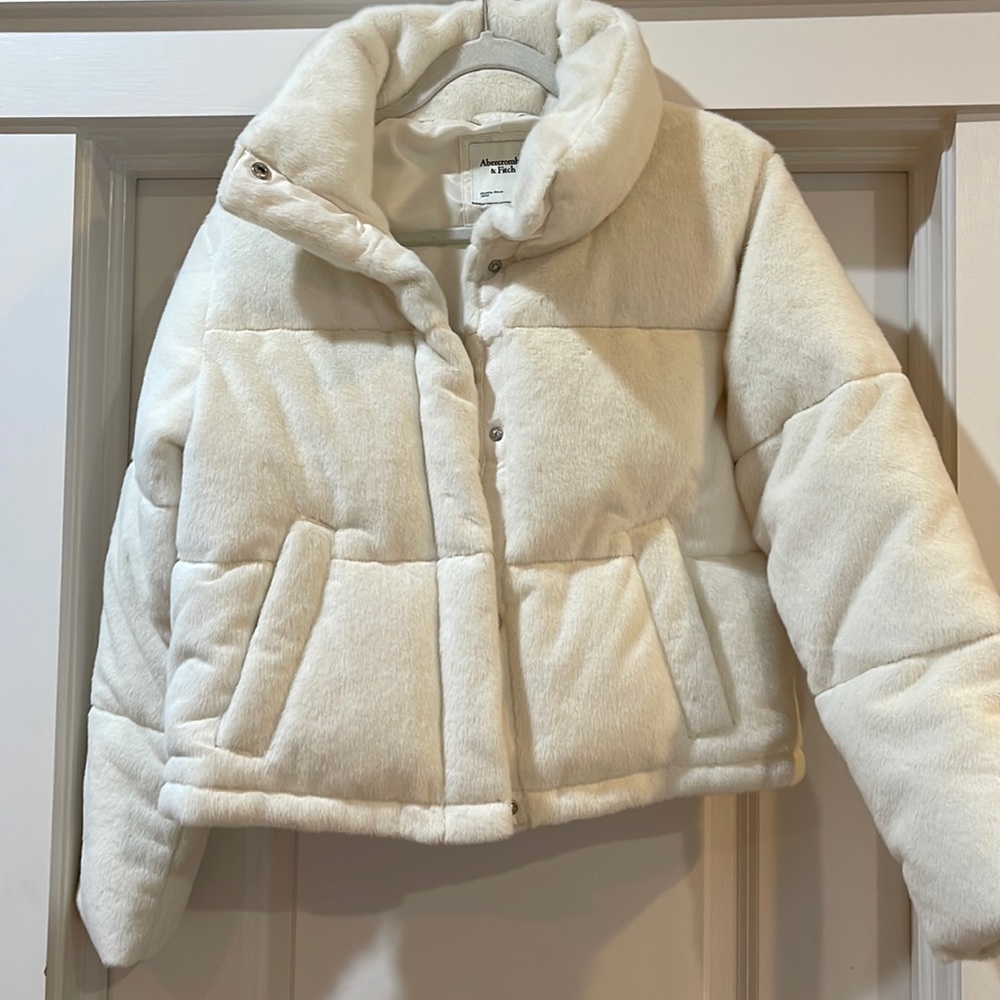 Abercrombie mini puffer